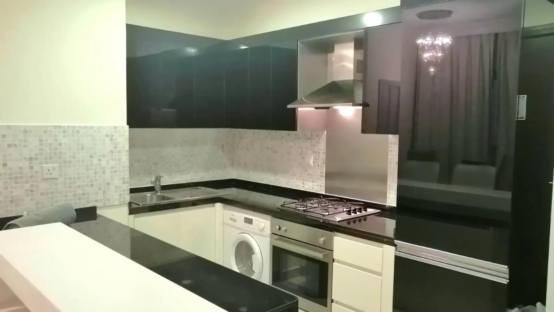 Sky Luxe Retreat- Luxury Hotel Suite W-Burj Khalifa View Dubai Apartment